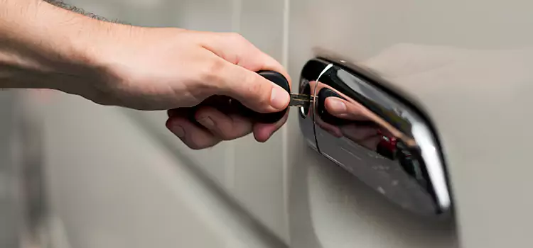 Why Choose Our Auto Locksmith Team in Parkland, WA?