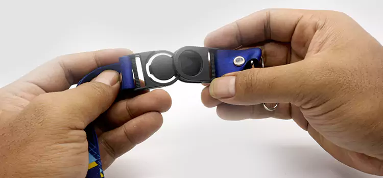 Our Professional Key Fob Installation Process in Parkland, WA